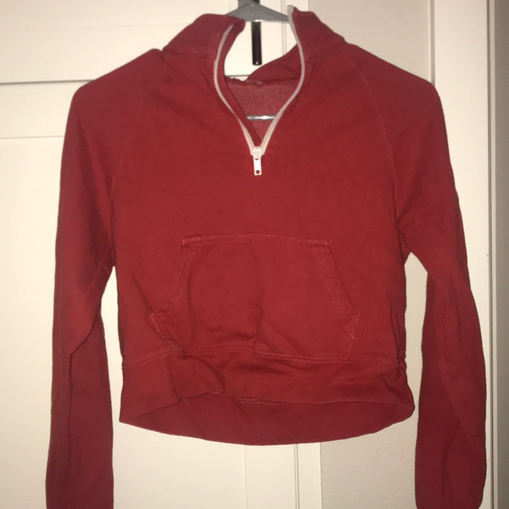 Red top from brandy melville!